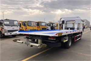 尖扎汽车救援补胎